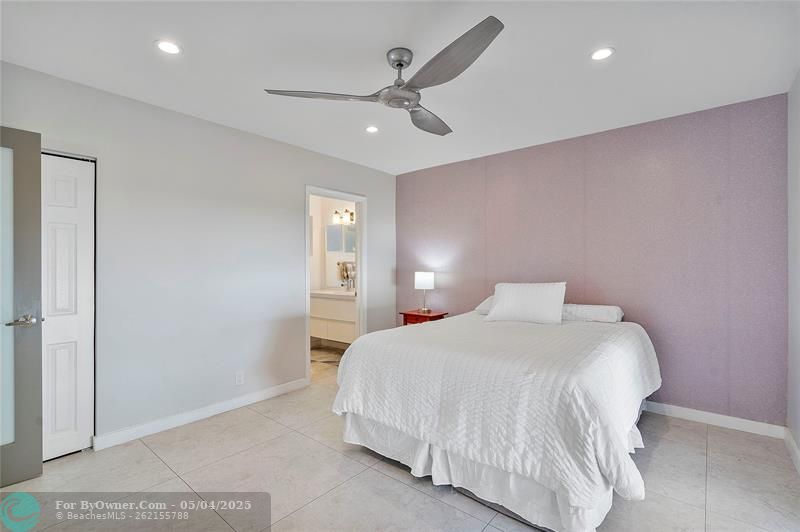 2714 Coral Shores Dr, Fort Lauderdale, Florida image 18