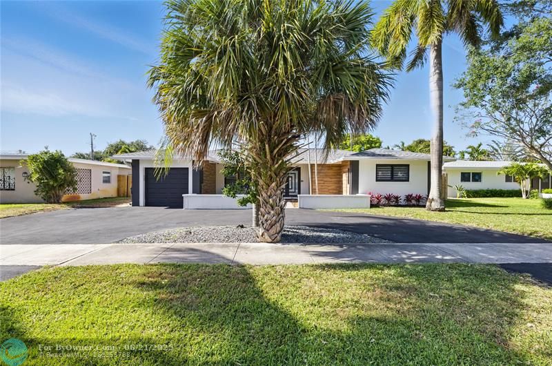 2105 NE 62nd St, Fort Lauderdale, Florida image 4