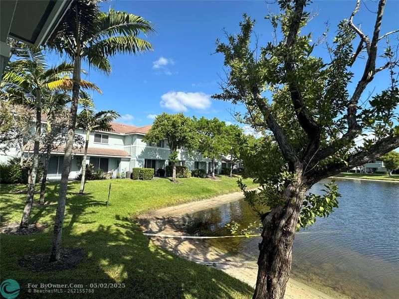 1920 Hibiscus Ln, Riviera Beach, Florida image 13