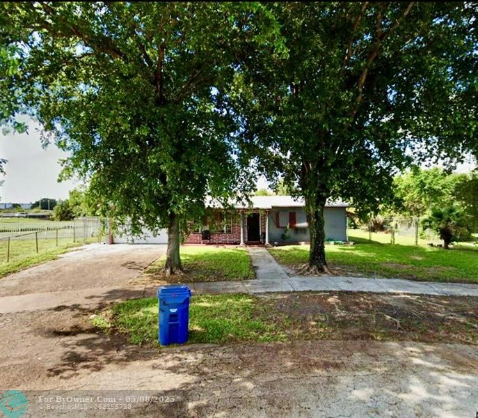 12000 NW 22nd Pl, Miami, Florida image 2
