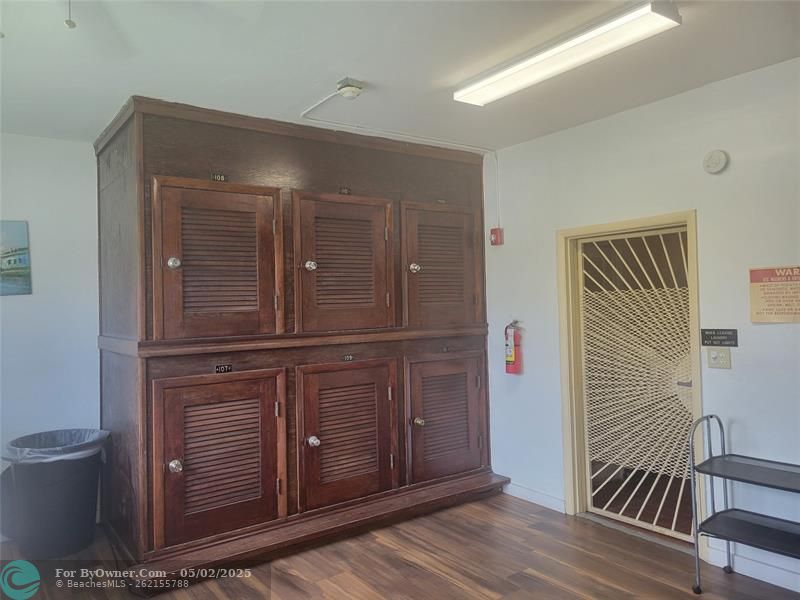 1250 Atlantic Shores Blvd #110, Hallandale Beach, Florida image 18