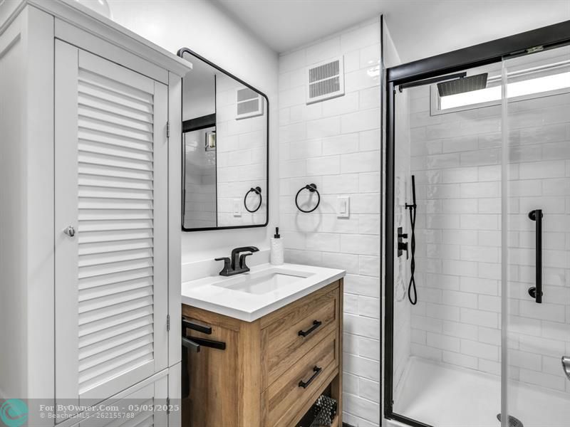 5421 Lagoon Dr, Fort Lauderdale, Florida image 32