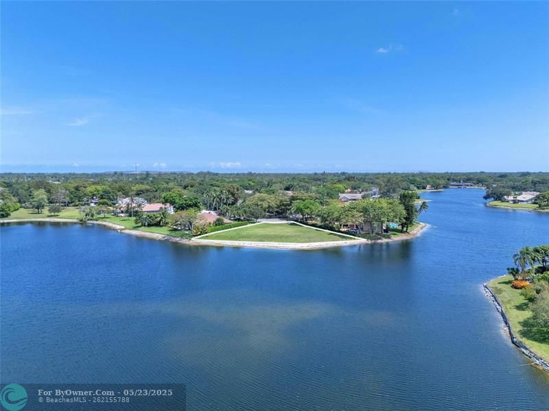 7531 Bristol Lane, Parkland, Florida image 15