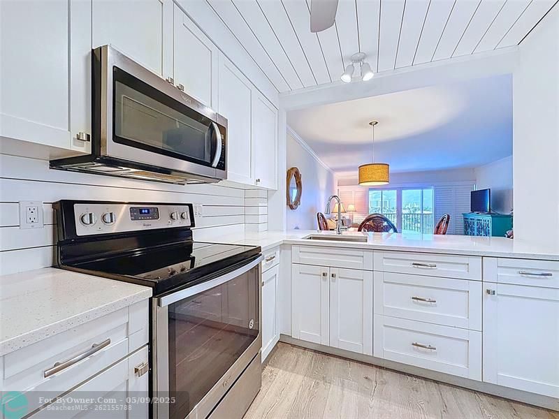 400 N Federal Hwy #510, Deerfield Beach, Florida image 8