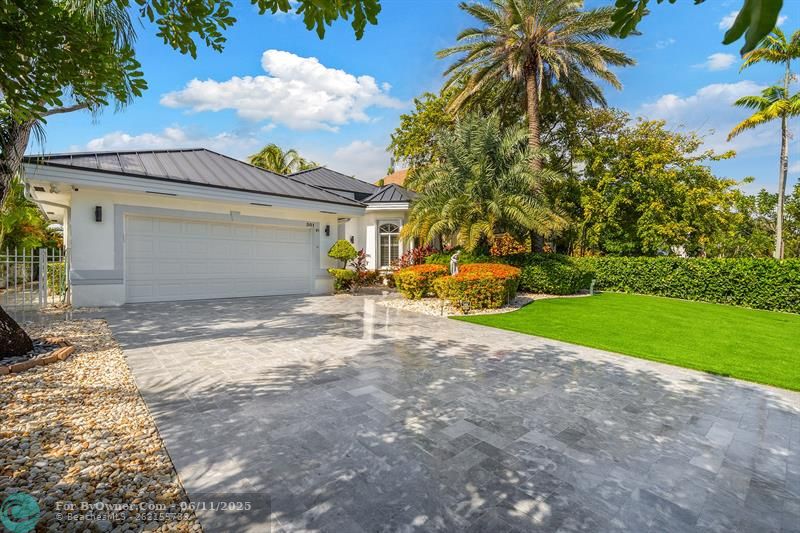 301 S Riverside Dr, Pompano Beach, Florida image 3