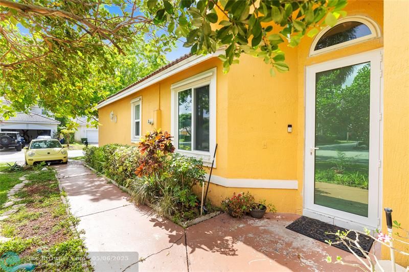 134 NW 97th Way, Coral Springs, Florida image 9