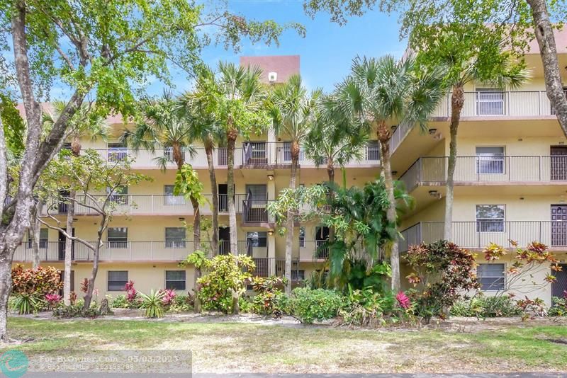 3161 NW 47th Ter #205, Lauderdale Lakes, Florida image 2