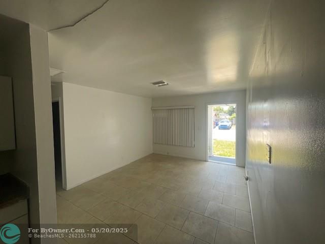 1104 W 24th St, Riviera Beach, Florida image 17