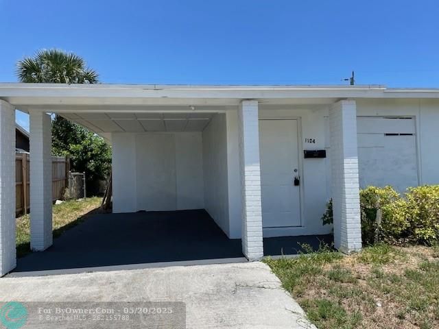 1104 W 24th St, Riviera Beach, Florida image 9