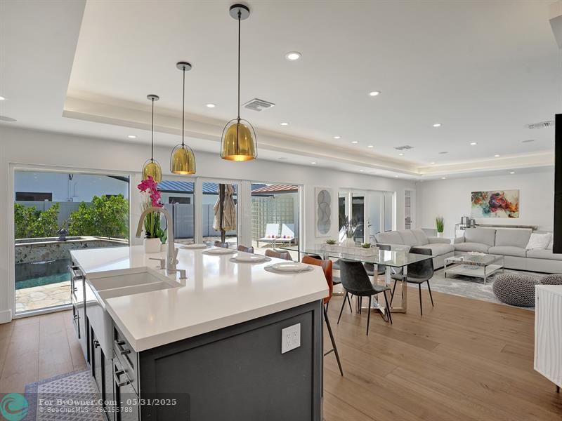 2590 NE 43rd St, Fort Lauderdale, Florida image 14