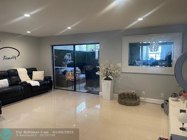 9891 NW 14 Ct #179, Pembroke Pines, Florida image 3