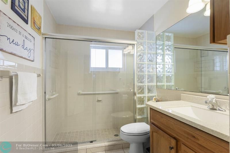 6704 NW 72nd St, Tamarac, Florida image 21