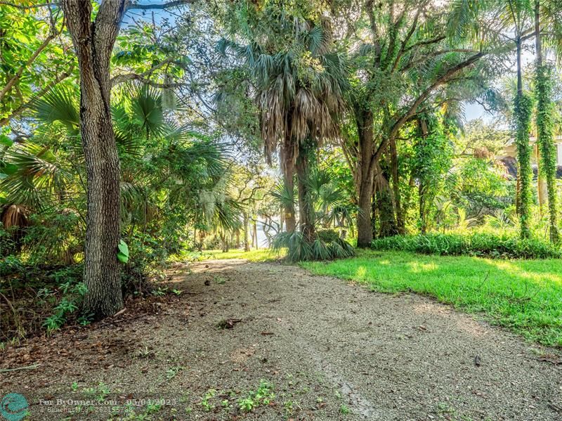 665 SE St Lucie Boulevard, Stuart, Florida image 19