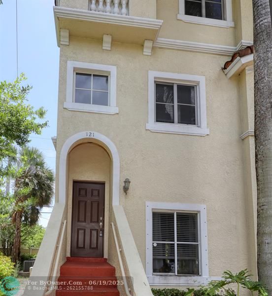 121 Bayfront Drive, Boynton Beach, Florida image 1