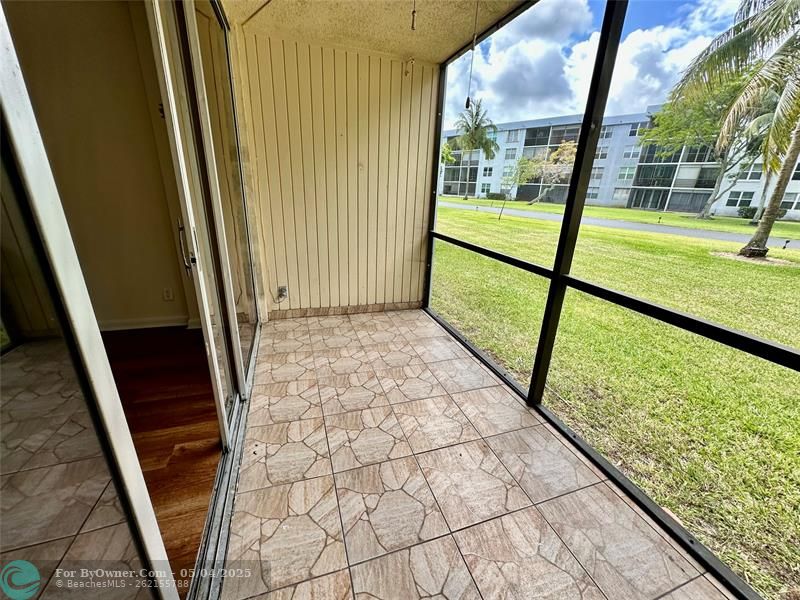 Screened Patio