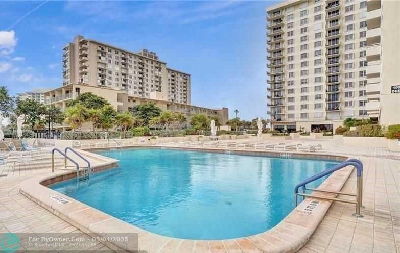 Heated pool