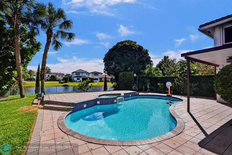 11670 SW 12th St, Pembroke Pines, Florida image 28