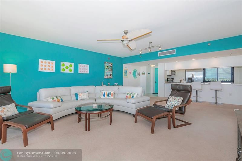 2300 NE 33rd Ave #703, Fort Lauderdale, Florida image 3