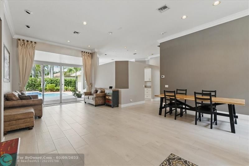 1137 Ginger Cir, Weston, Florida image 6