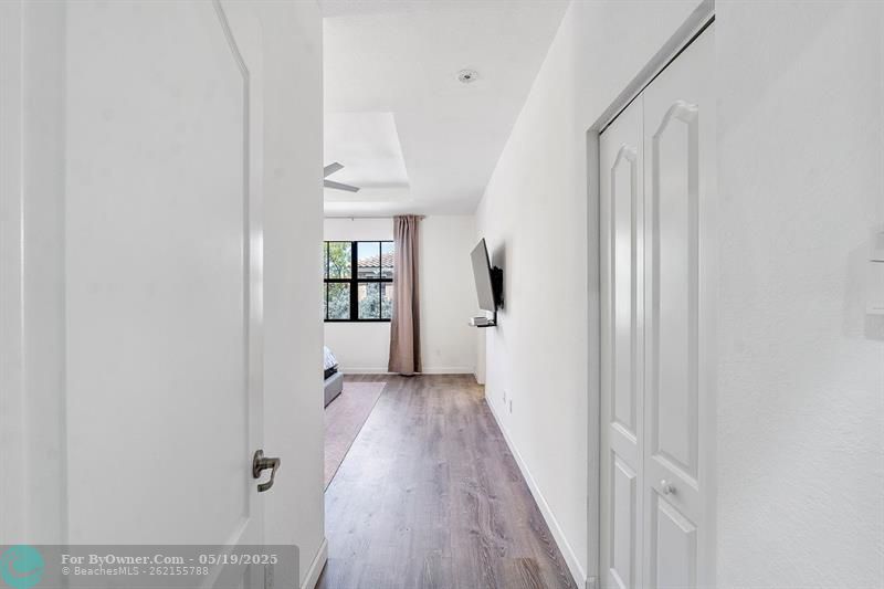 8433 Blue Cove Way #8433, Parkland, Florida image 33