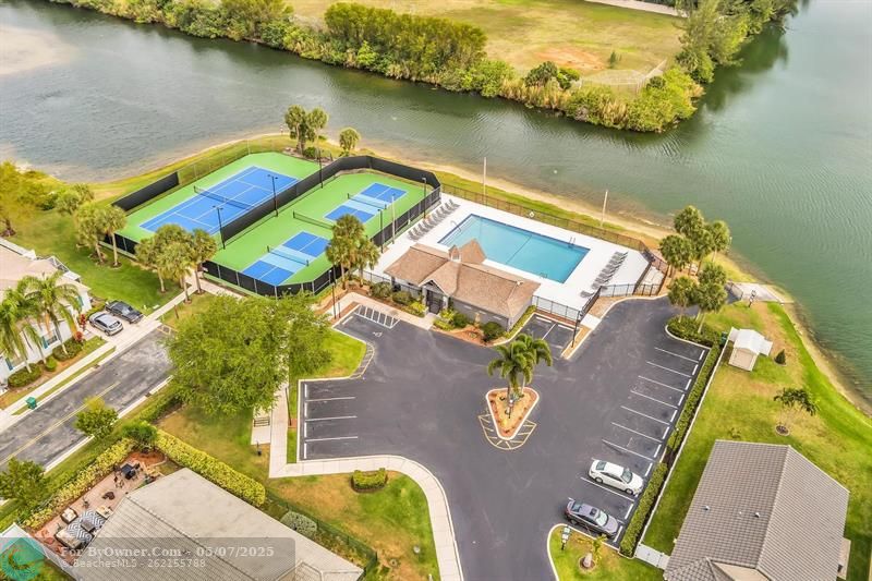 5837 N Plum Bay Pkwy, Tamarac, Florida image 45