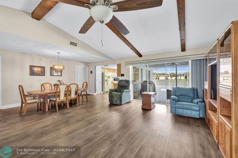1453 SE 15th Ter, Cape Coral, Florida image 5