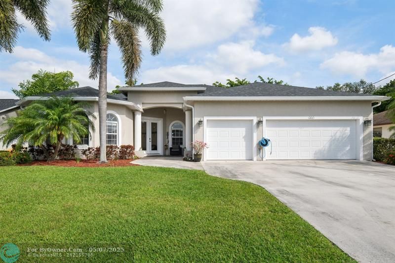 355 SW De Gouvea Ter, Port Saint Lucie, Florida image 2