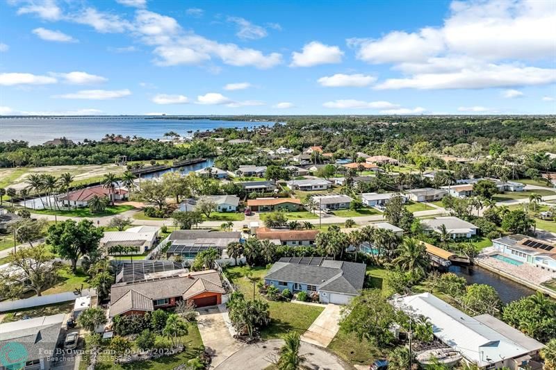 1721 Marina Ter, North Fort Myers, Florida image 42