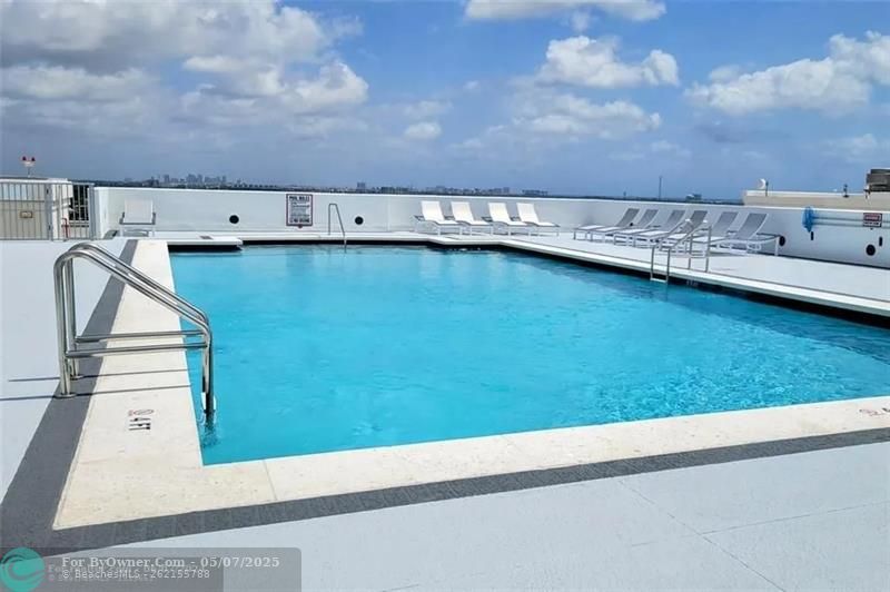 1830 Radius Dr #807, Hollywood, Florida image 23