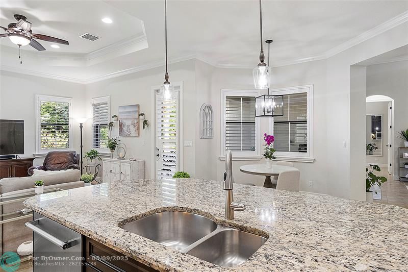8062 NW 112th Ter, Parkland, Florida image 31