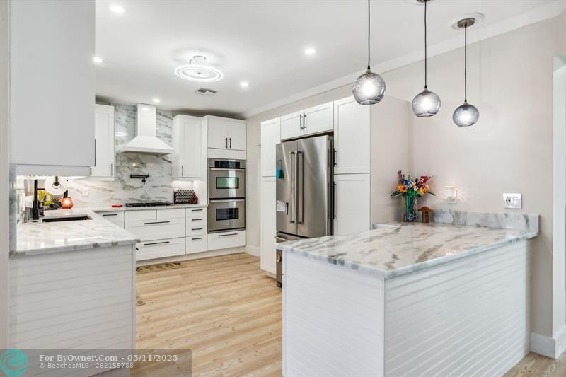 2732 NE 25th St, Lighthouse Point, Florida image 9