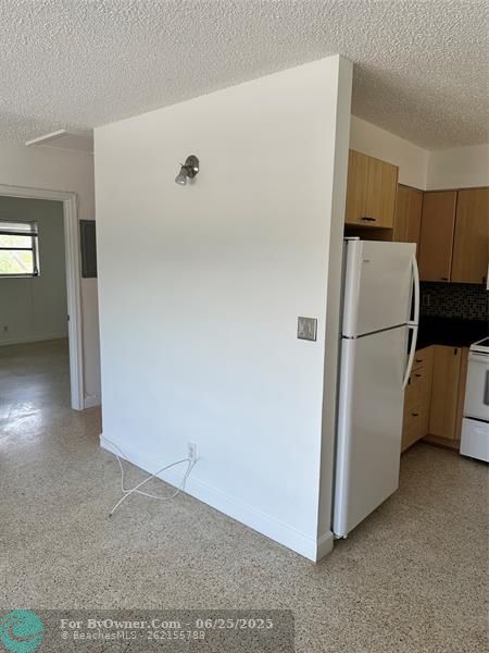 305 NE 16th St #C8, Fort Lauderdale, Florida image 9