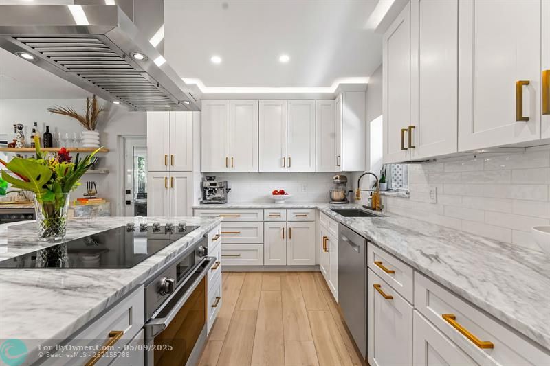 1616 NE 6th St, Fort Lauderdale, Florida image 10