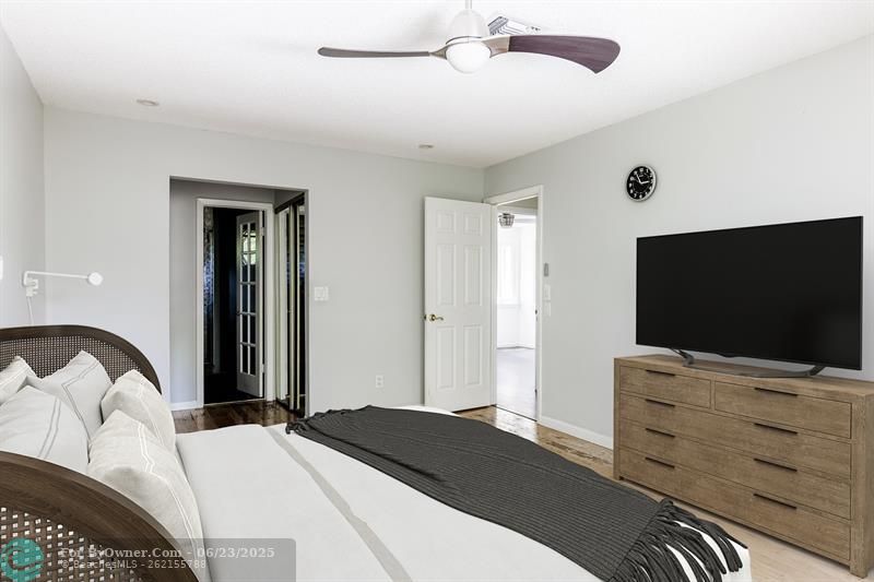 2945 W Begonia Way, Cooper City, Florida image 21