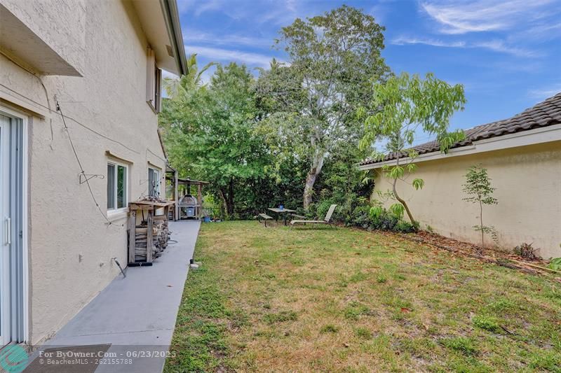 2945 W Begonia Way, Cooper City, Florida image 36