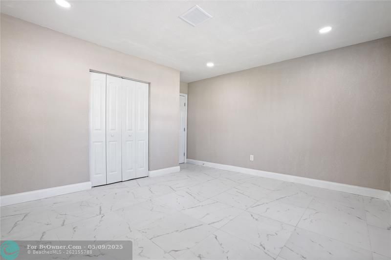 461 SE 3rd Ave, Pompano Beach, Florida image 22