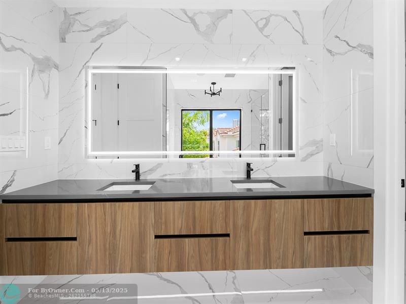 1621 E Broward Blvd #A, Fort Lauderdale, Florida image 17