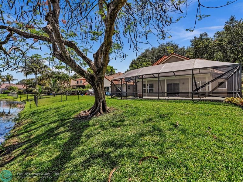 9240 Oak Grove Cir, Davie, Florida image 42