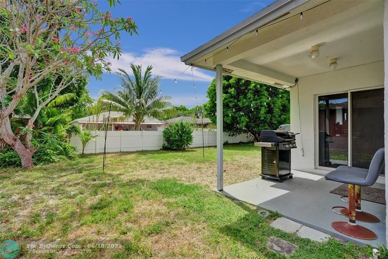 1590 NW 7th Ln, Pompano Beach, Florida image 39