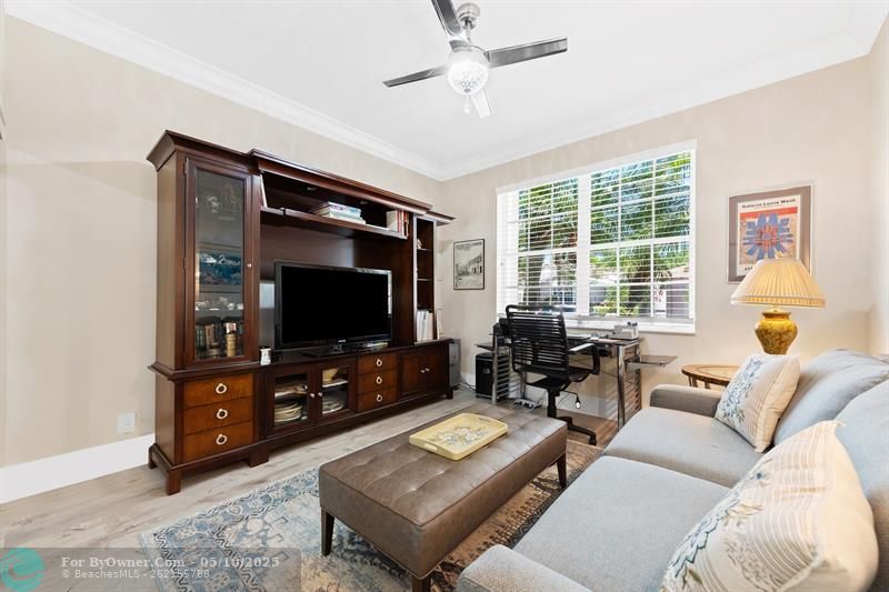 9908 Mantova Drive, Lake Worth, Florida image 22