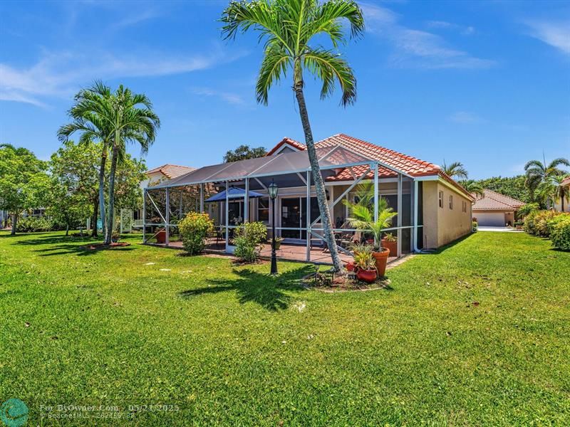 8895 Lake Park Cir, Davie, Florida image 29