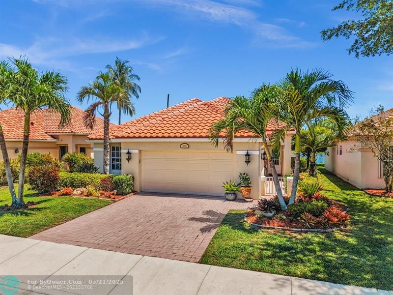 8895 Lake Park Cir, Davie, Florida image 49
