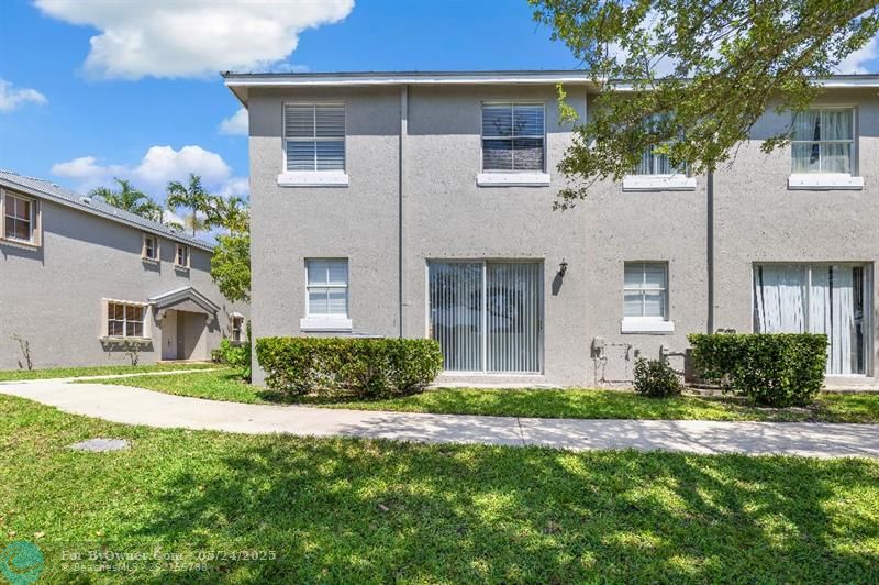 2231 Shoma Dr, Royal Palm Beach, Florida image 5
