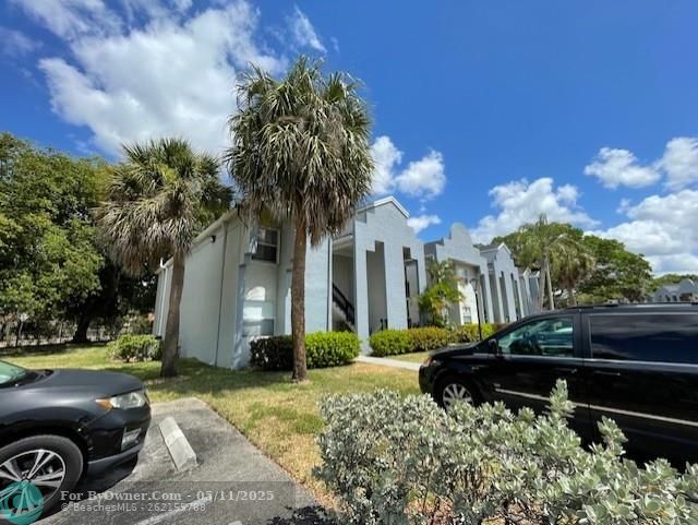 530 SW 113th Way #530, Hollywood, Florida image 4