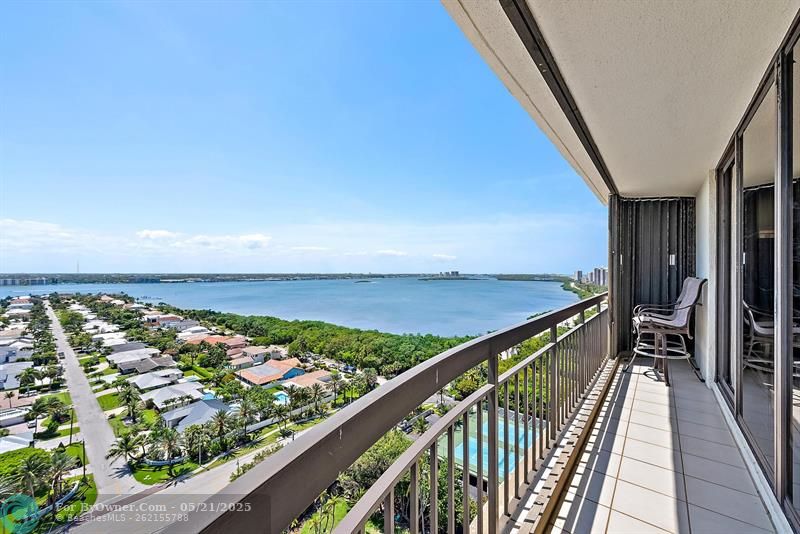 4100 N Ocean Dr #1804, Riviera Beach, Florida image 20