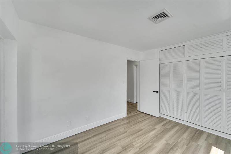 2020 NE 52nd St, Fort Lauderdale, Florida image 23
