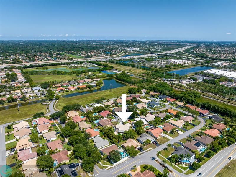 6453 Abotts Mill Ave, Davie, Florida image 42