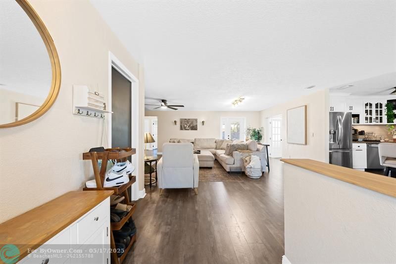 10540 NW 37th Ct, Coral Springs, Florida image 3