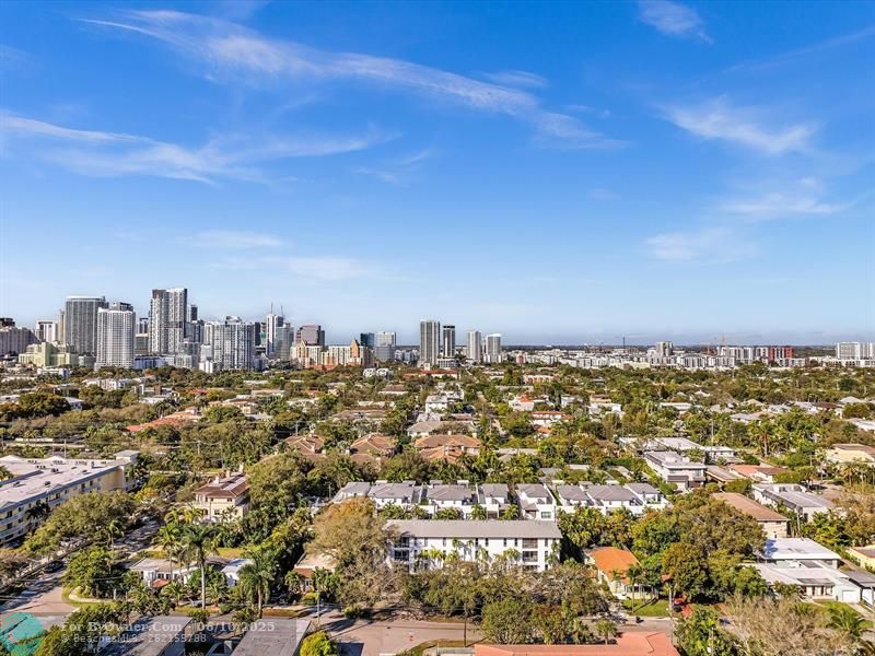 215 NE 16th Ave #203, Fort Lauderdale, Florida image 26