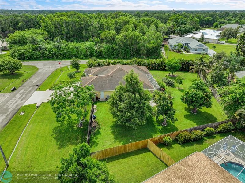 100 SW Lion Ln, Port Saint Lucie, Florida image 38